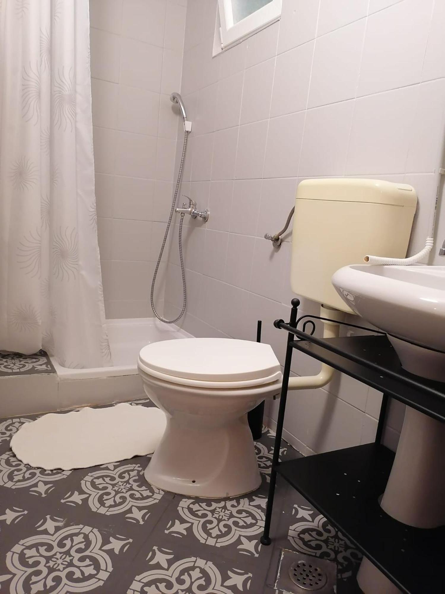 App For 2 Apartment Bibinje Luaran gambar